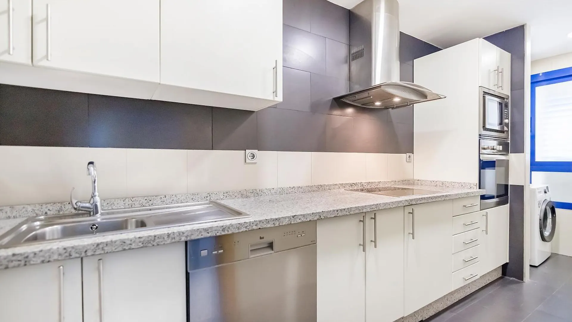Bhost - Pacifico Apartment Malaga Spain