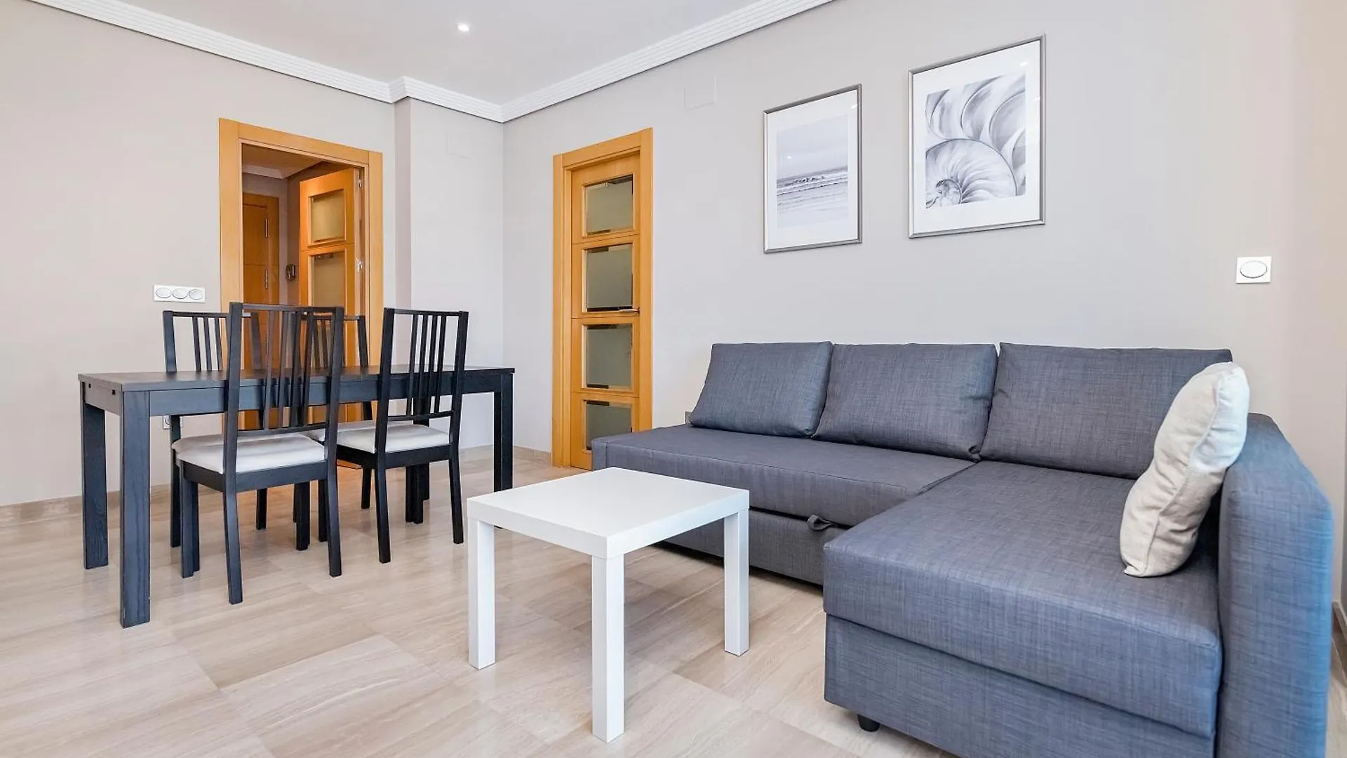 Bhost - Pacifico Apartment Malaga 0*,
