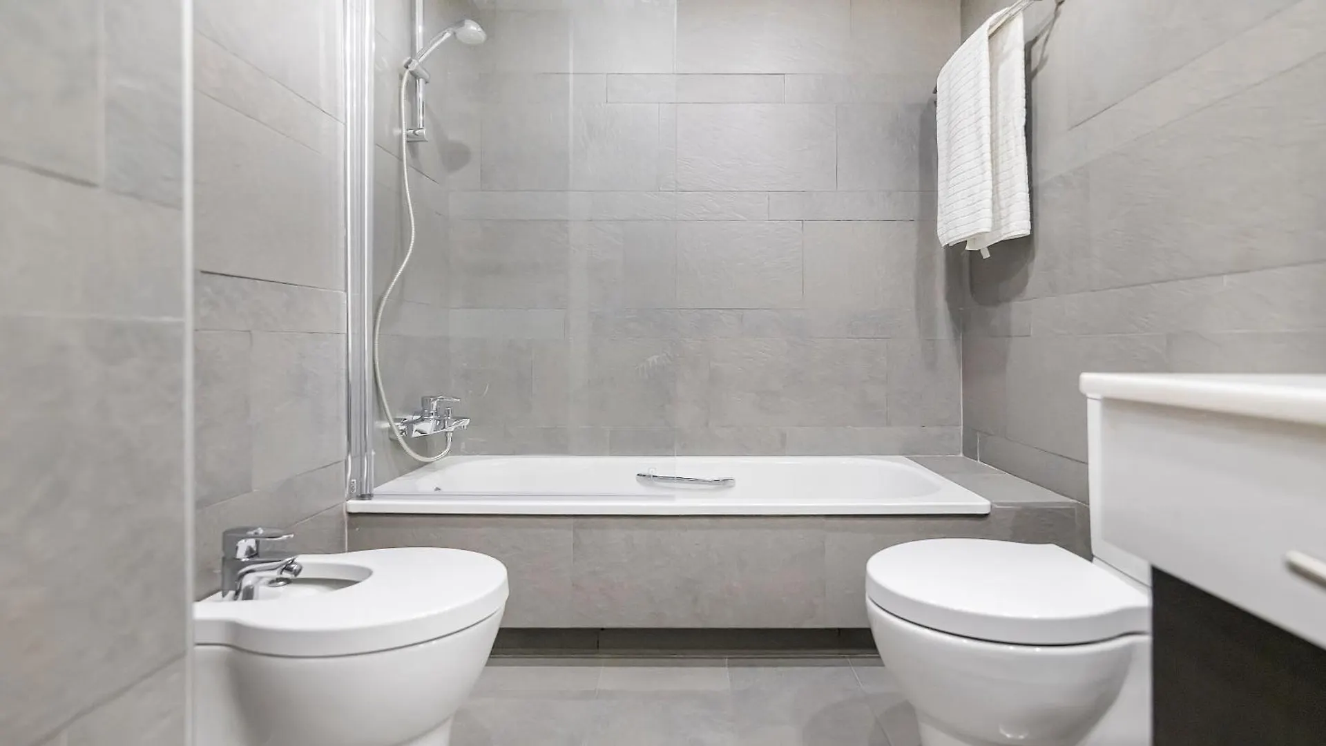 Bhost - Pacifico Apartment Malaga